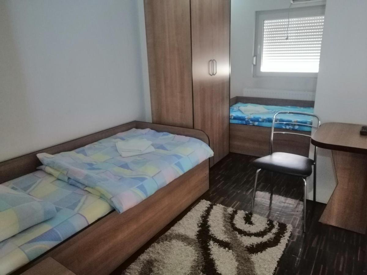 Apartmani Simic Вишеград Экстерьер фото